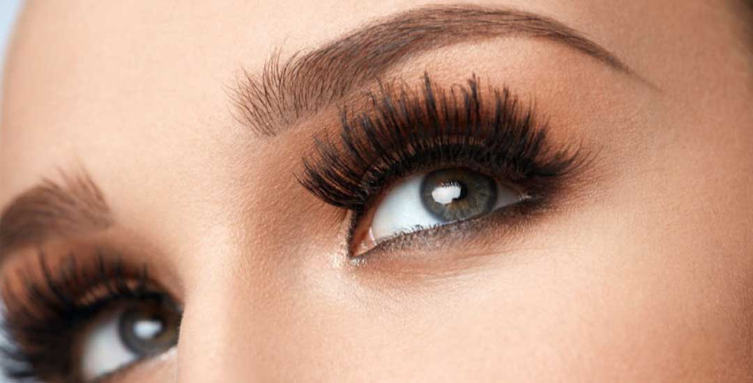 False Eyelashes Easy To Come Off?