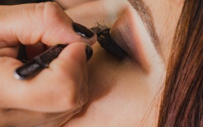 How To Care For False Eyelashes