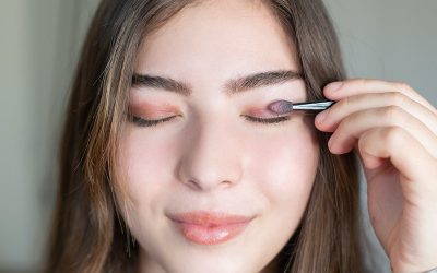 Tips for fake eyelashes to look natural