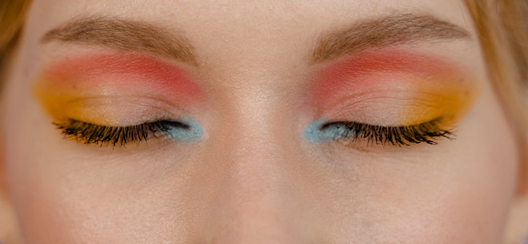 The Excitement of the World of False Eyelashes